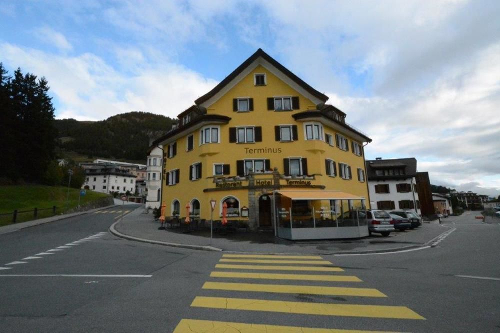 Hotel Terminus Samedan Exterior photo